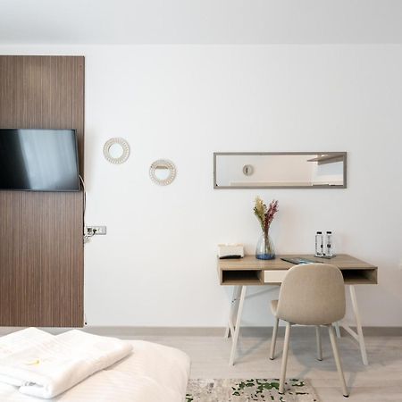 Charlotte Grand Bucharest Appartement Buitenkant foto